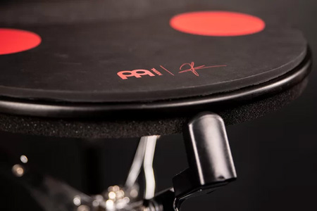 表面に3種の音色とフィール